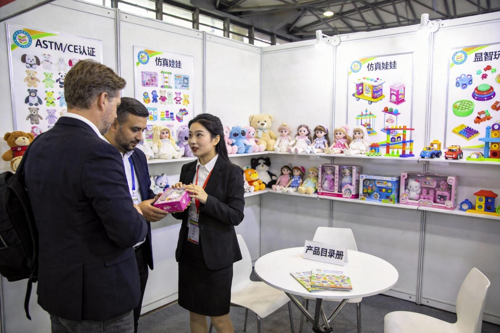 toy-export-business-opportunities-foreign-purchasers-at-china-toy-fair